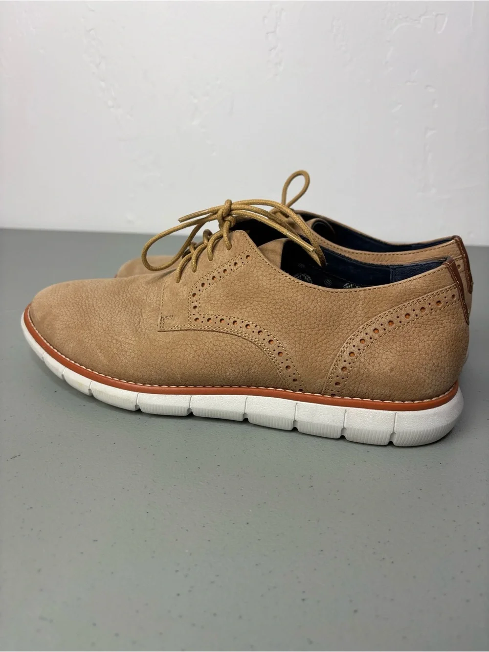 Johnston & Murphy Tan Nubuck Leather Men's Dress Shoes 9.5M Oxford Casual